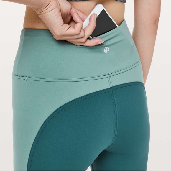 Lululemon Wake & Train Tight Green Jasper Frosted Pine - Picture 5 of 12
